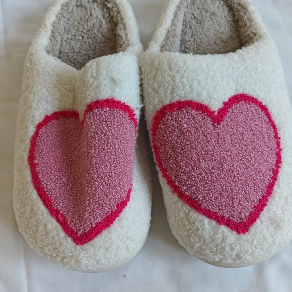 Cozy Heart Slippers with Pink Accents - Picture 1 of 4